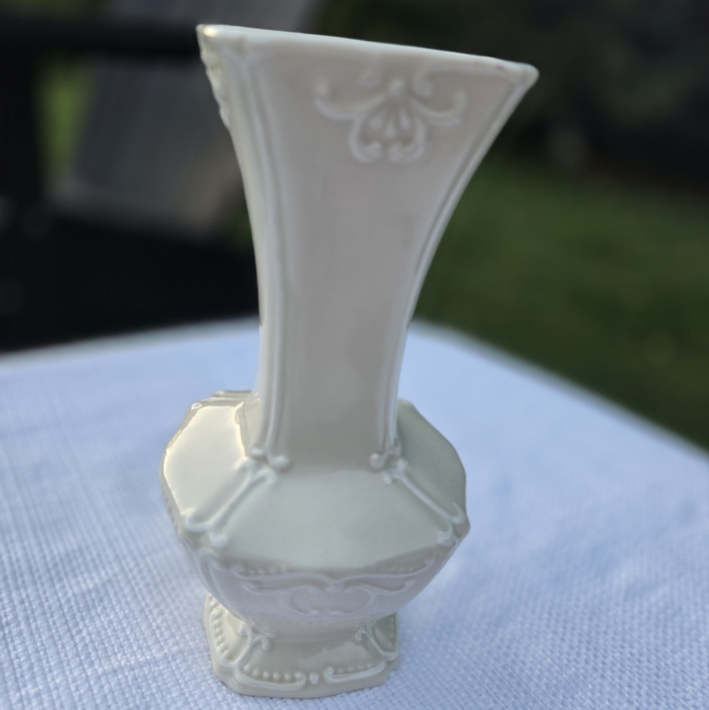 Paris Royal Vase